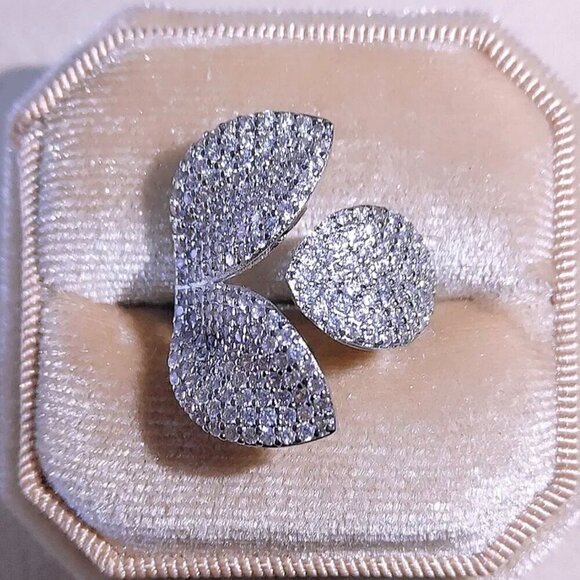 NWT 14K White Gold Plated CZ 3 Leave Statement Cocktail Ring Open Adjustable - Picture 8 of 10